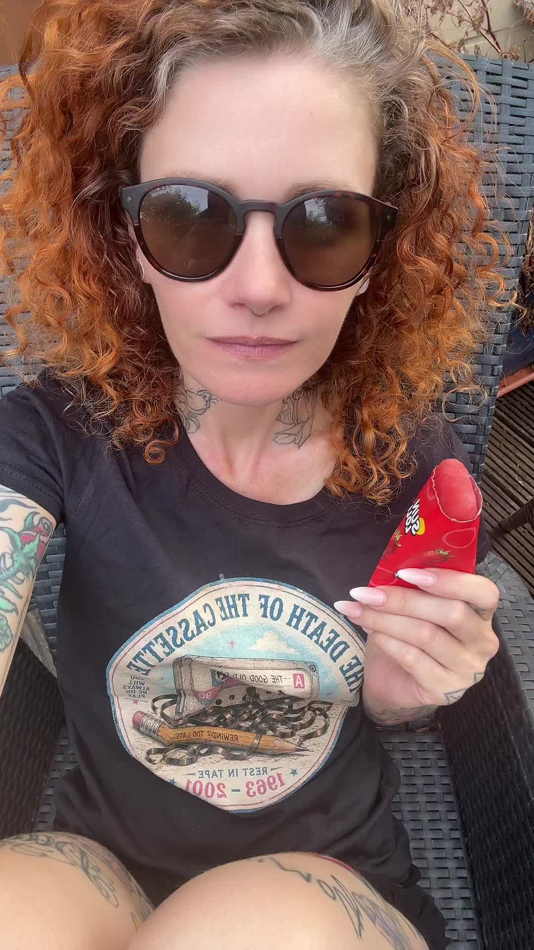 @Curlyhairwithtattoos