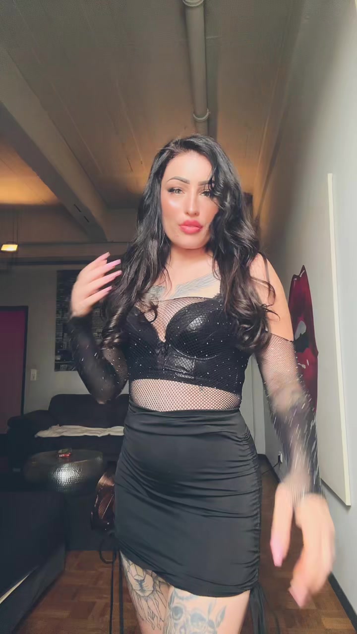 @🌺🌸Mrs Viktória🌸🌺