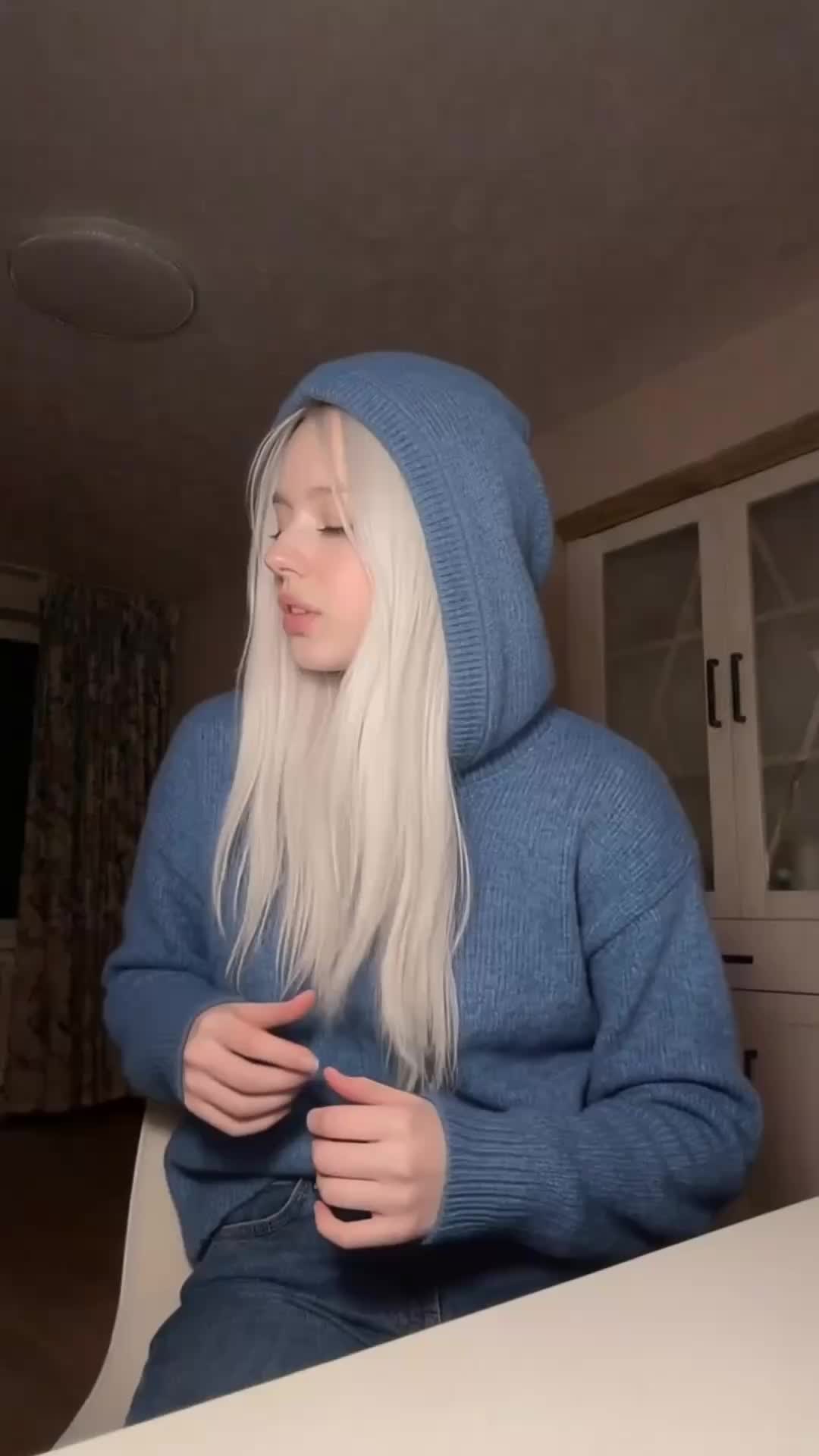 @Luna Frost