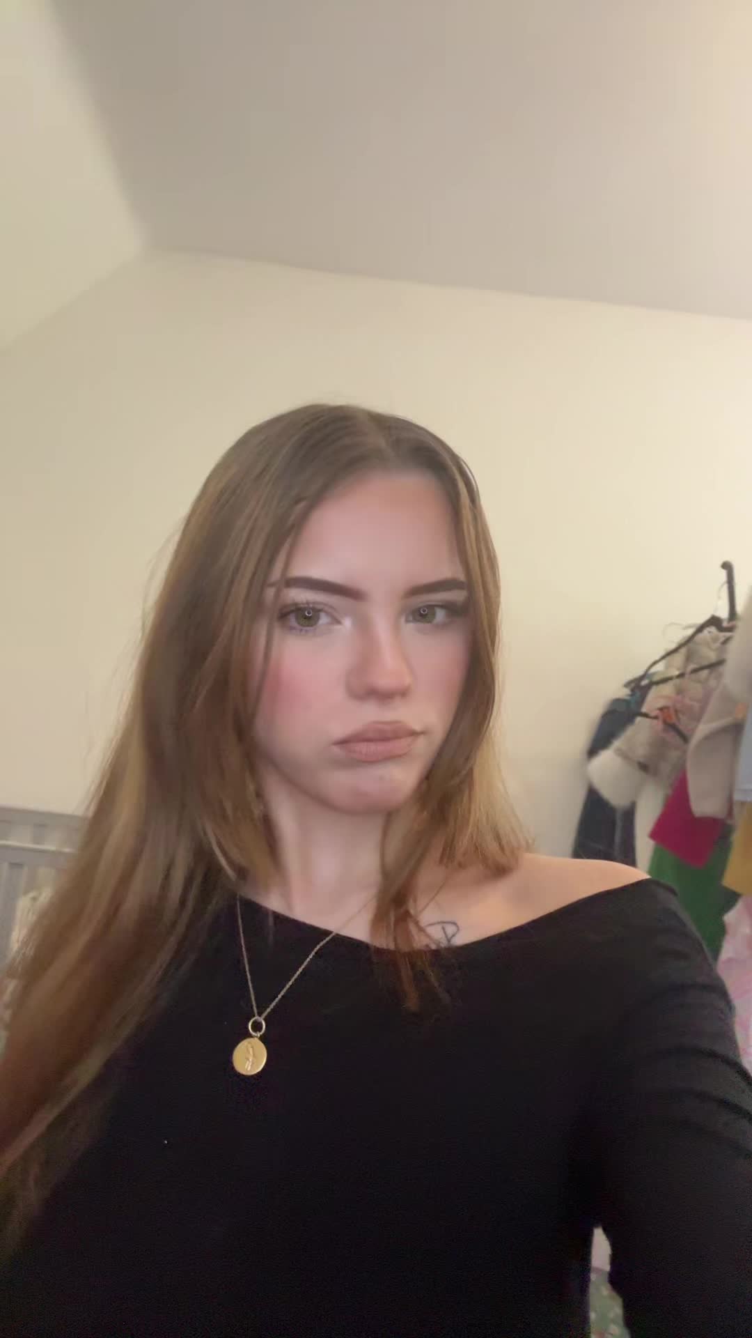 @yourfave.c