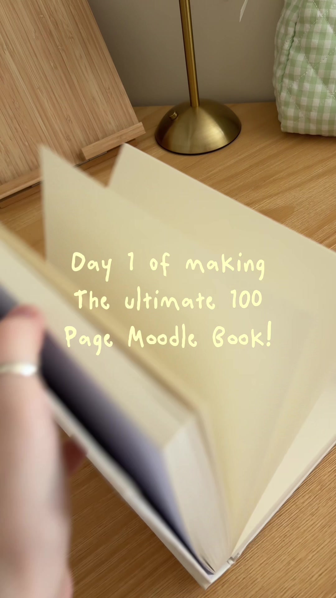 @Moodles By Mo