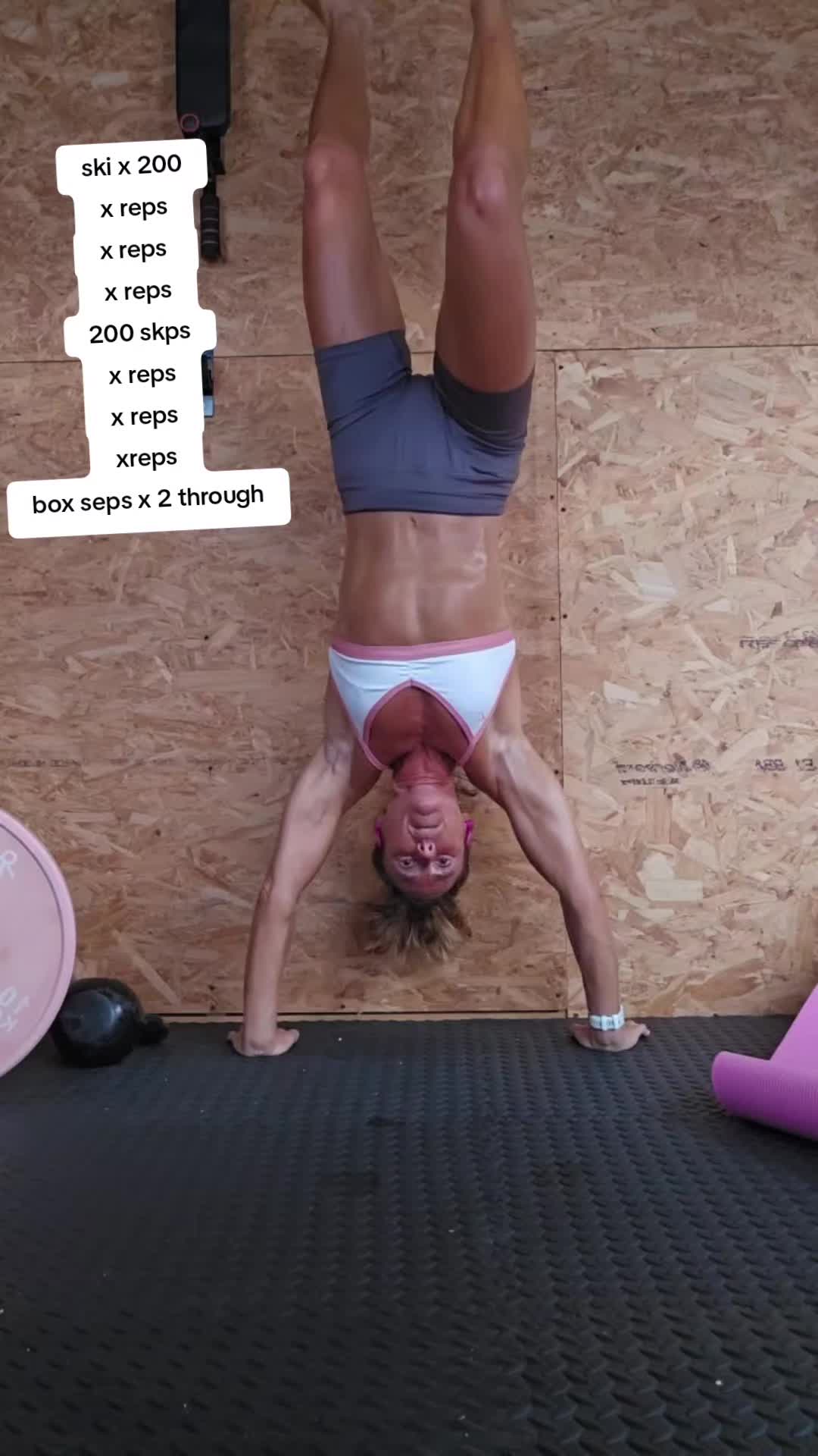 @Instagram:gymgirlmaz