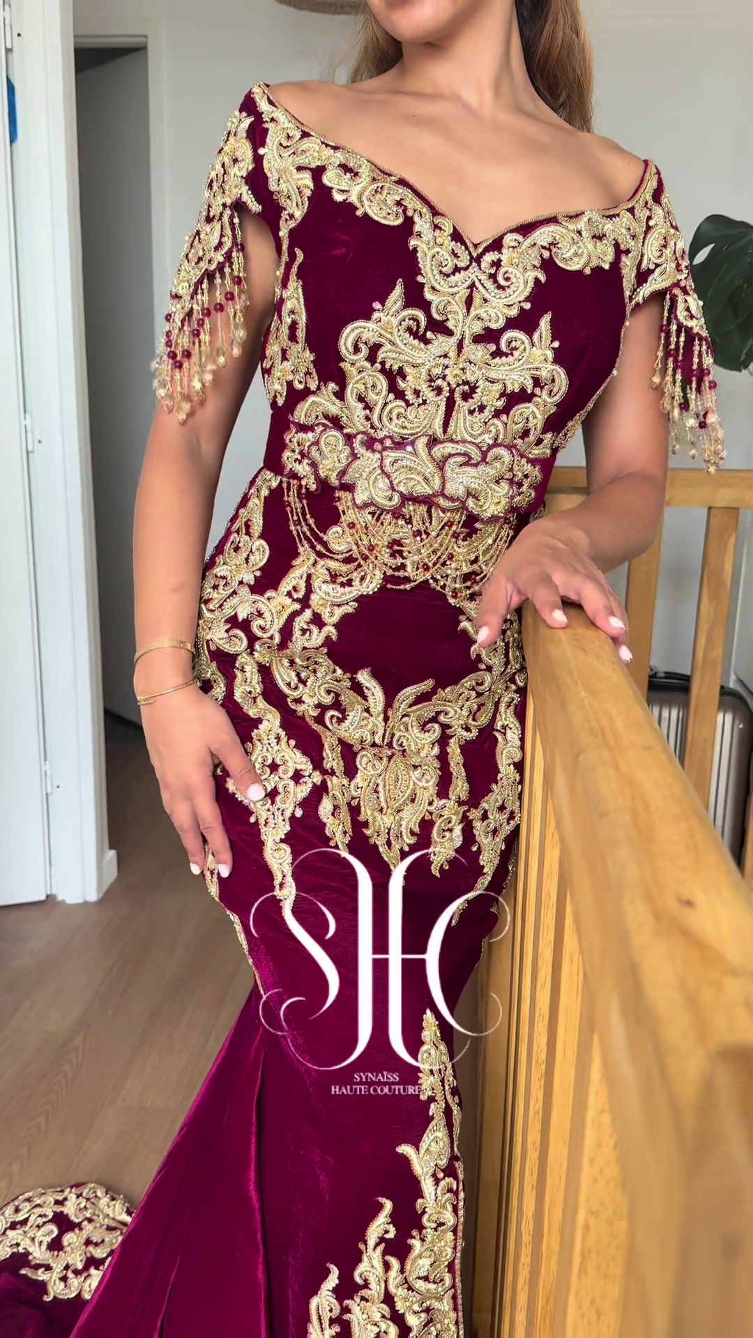 @synaisshautecouture
