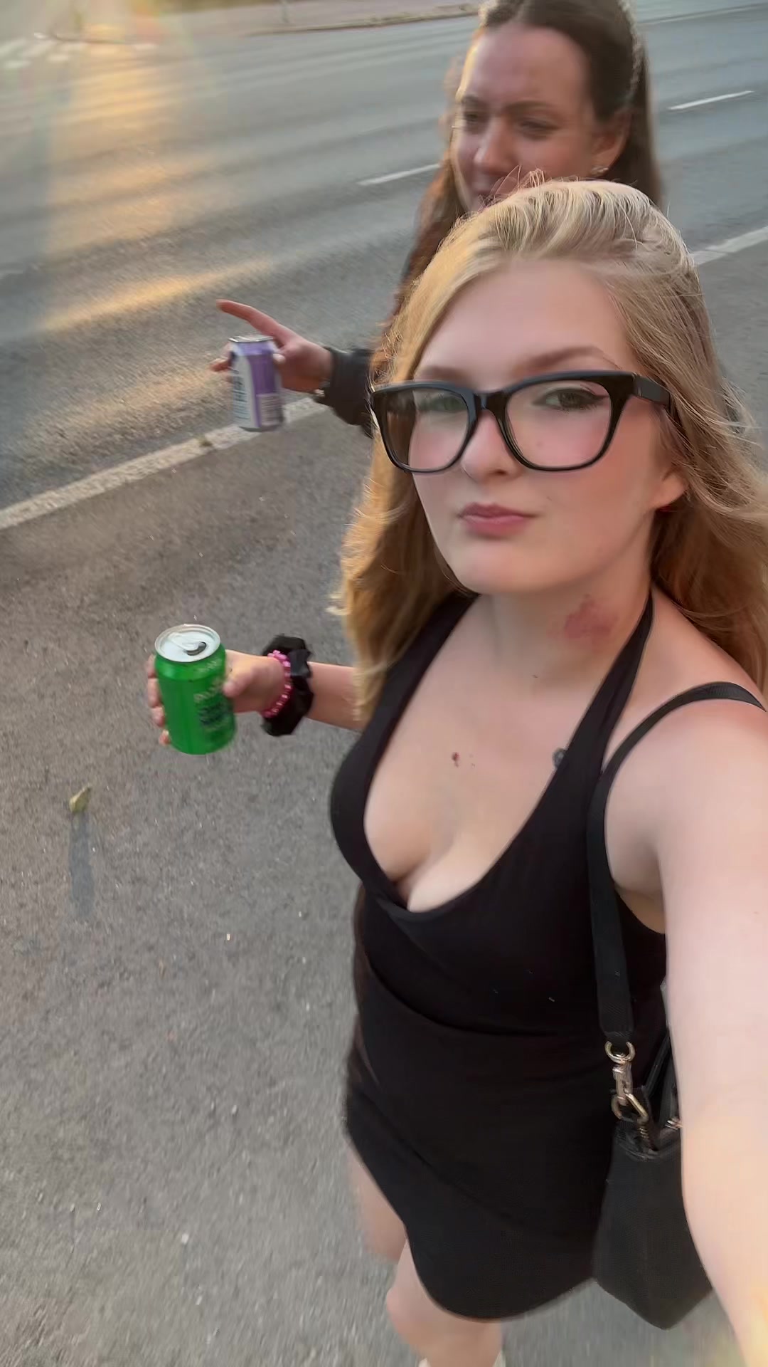 @Meri🐱