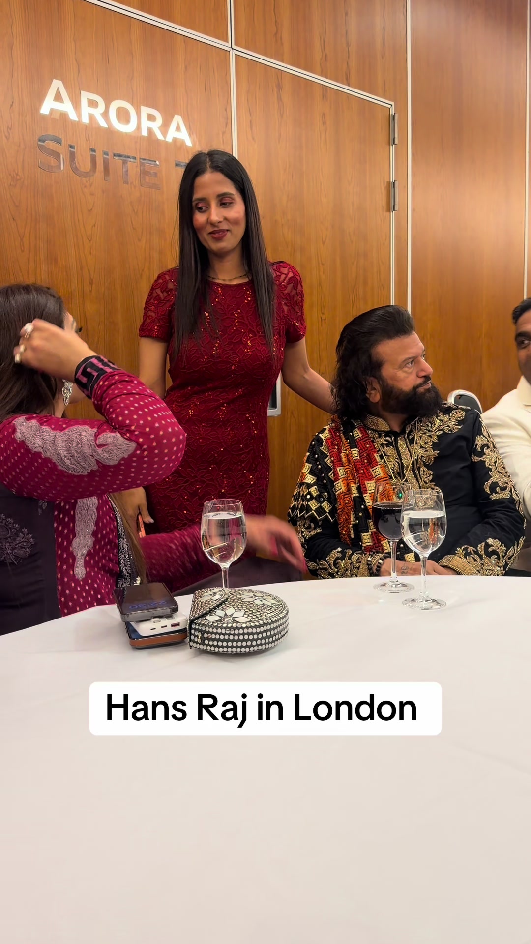 @tasawarabbas_uk🇬🇧