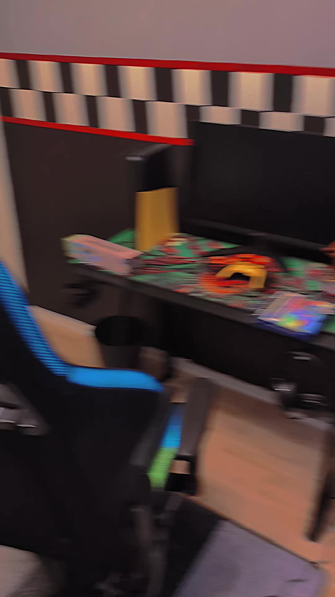 @elias_Freddy_Fazbear