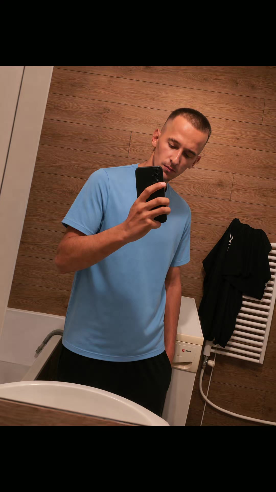@László Szabó