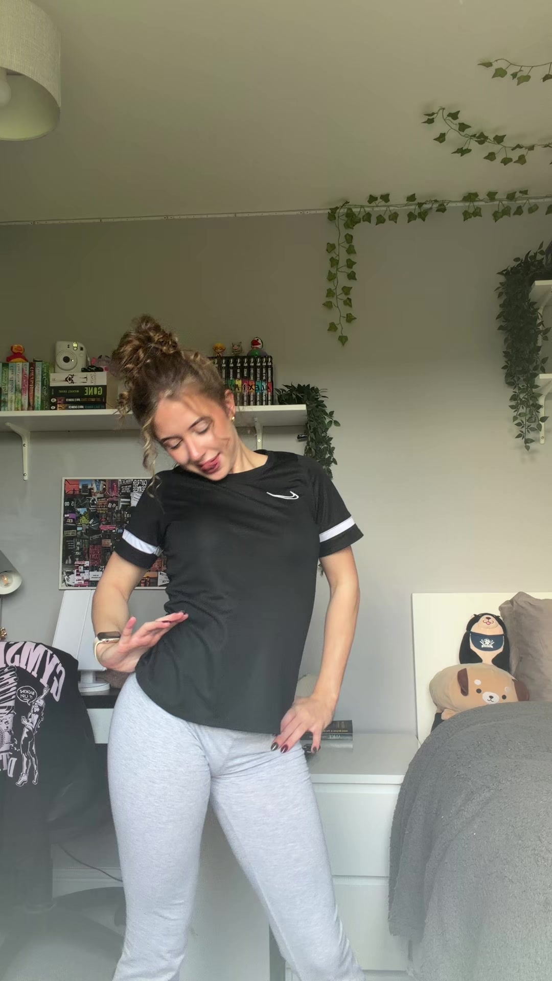 @Liv