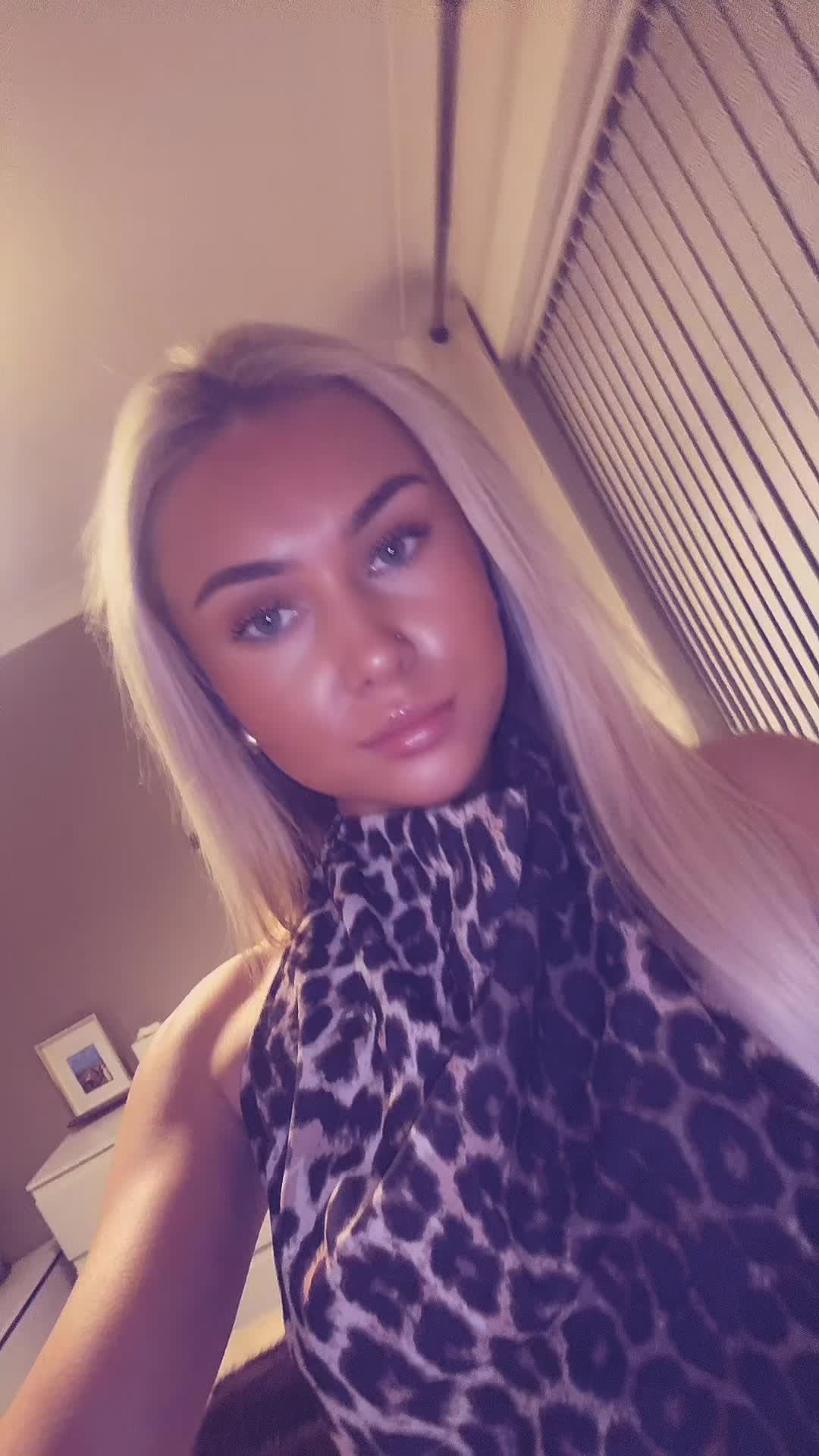 @Mia Chapman🐆