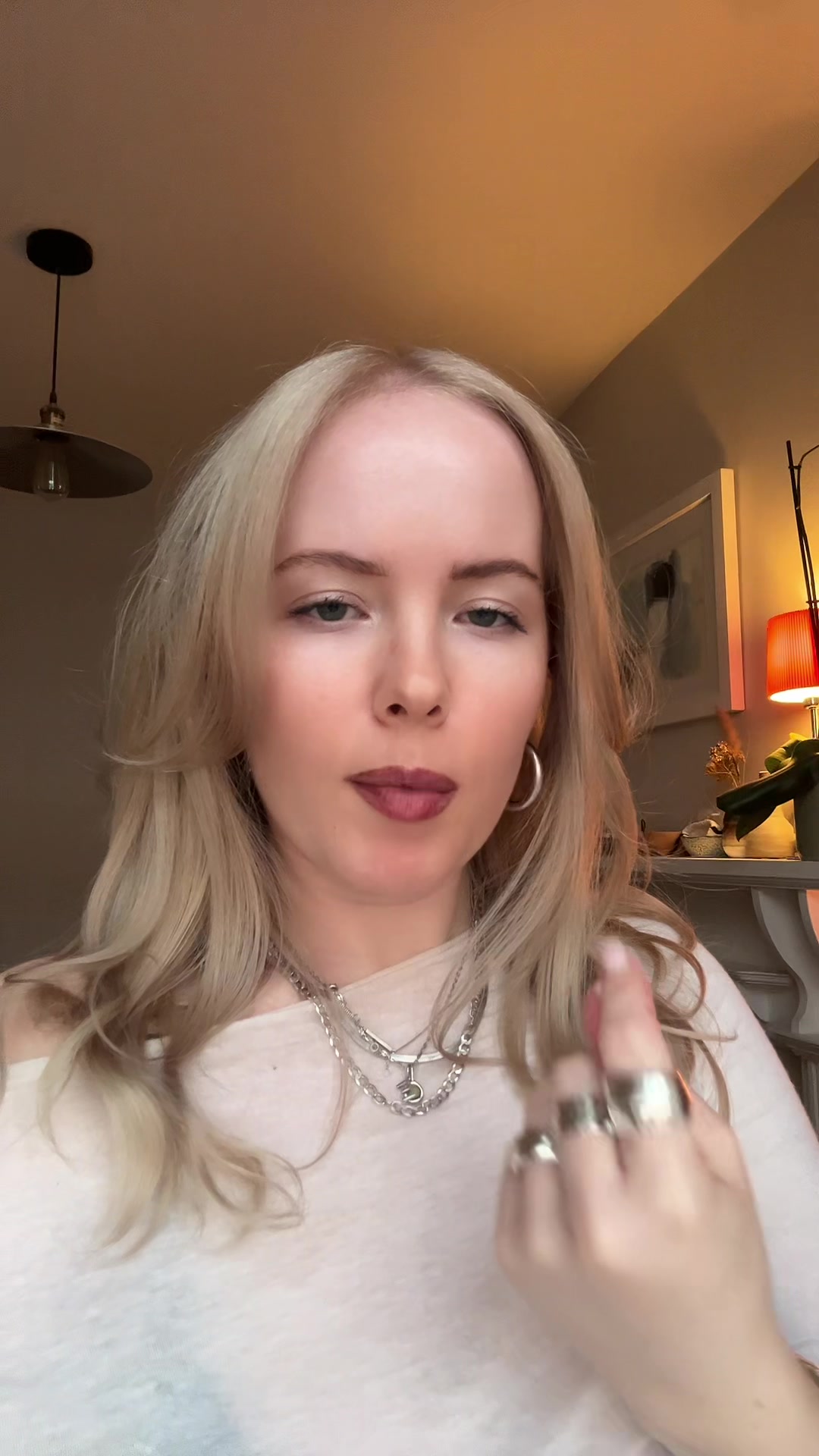@Ella