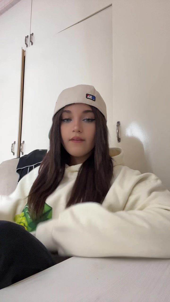 @𝐃🐈⬛𝐞𝐥𝐢