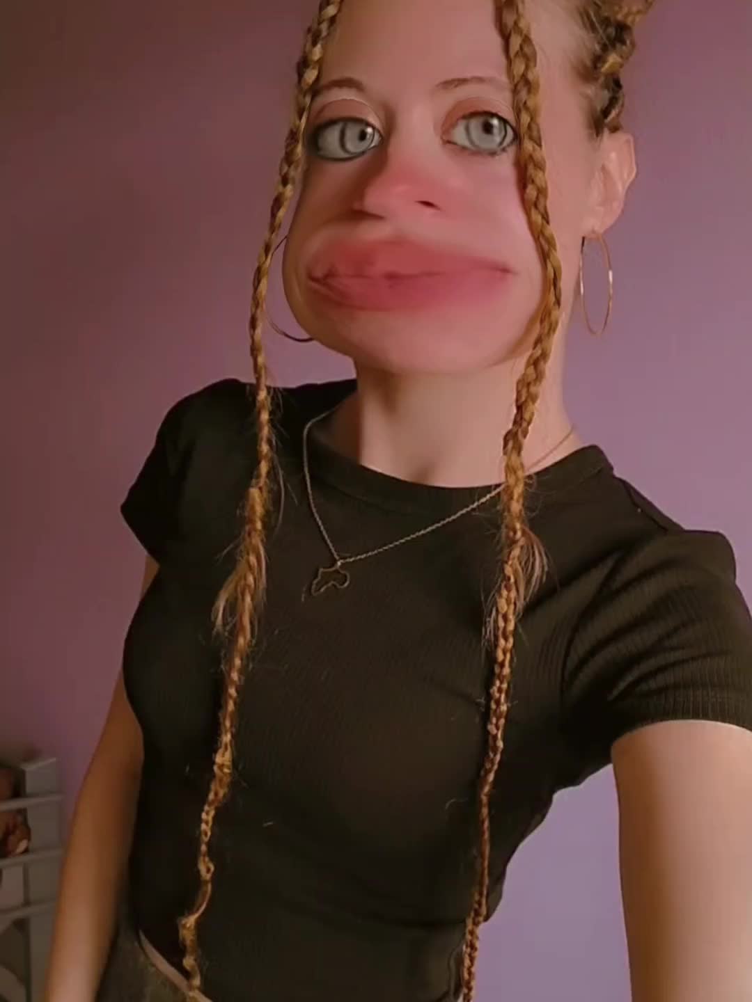 @Marine 🇨🇵🇨🇲