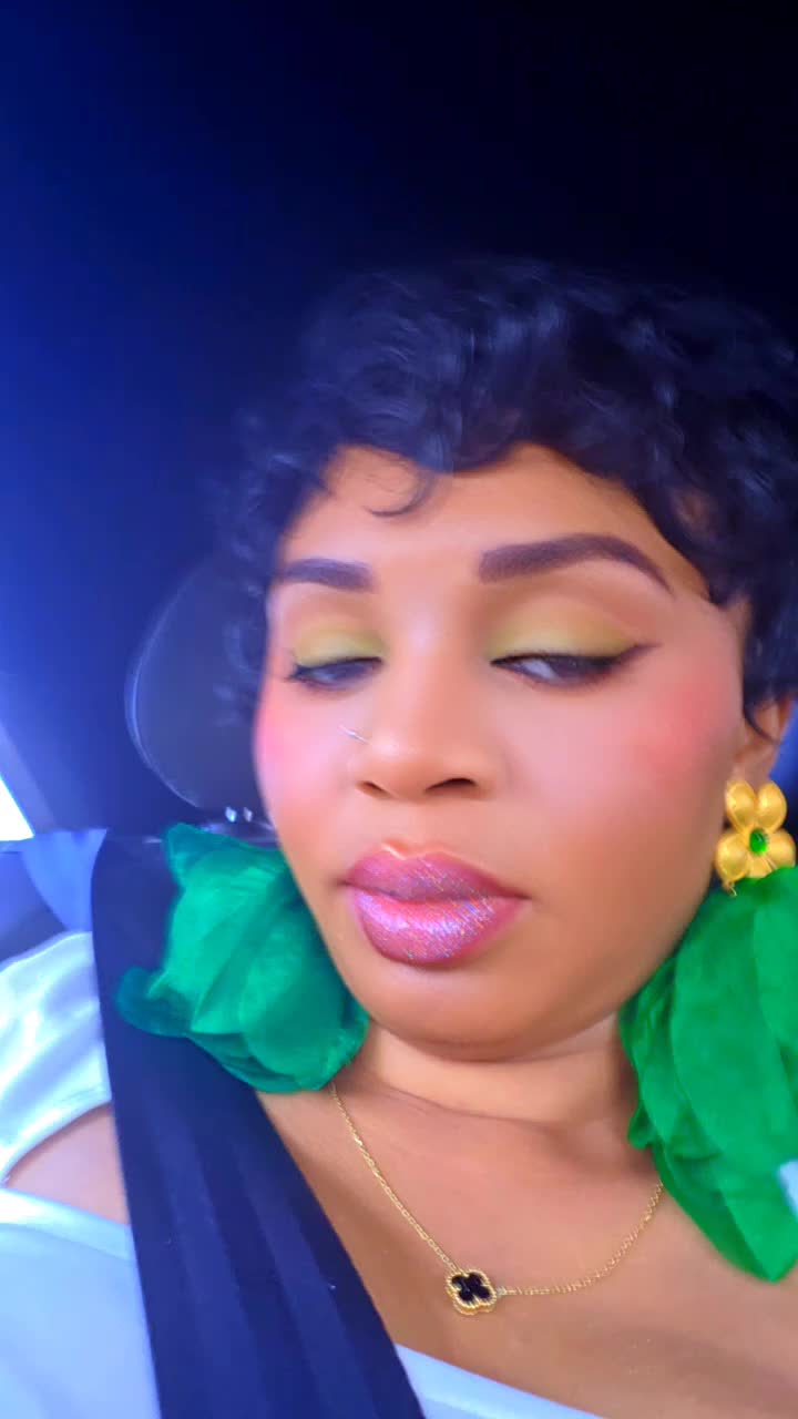 @JoanUnfiltered💞