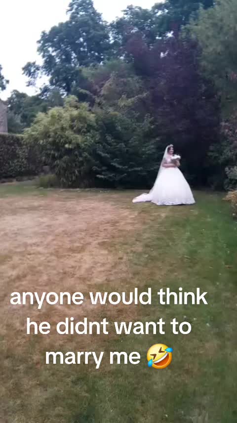 @Queenie b