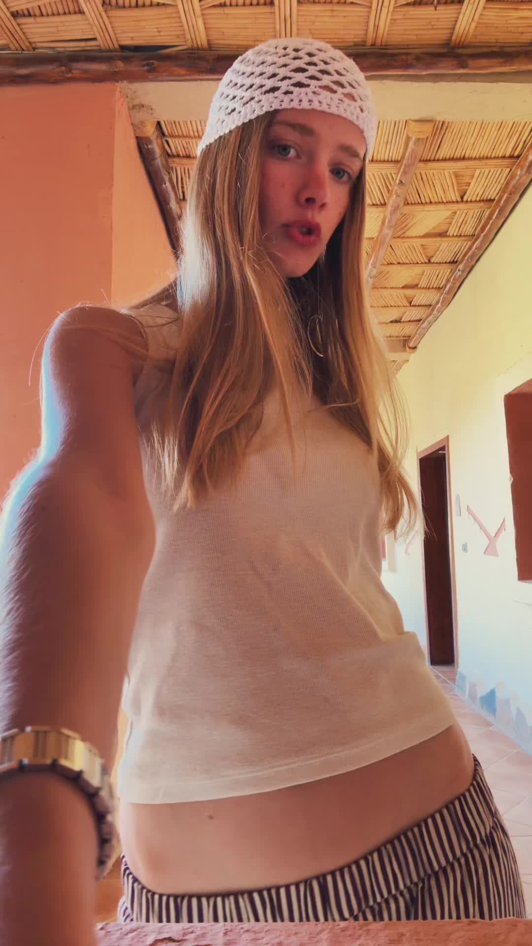 @juliaa