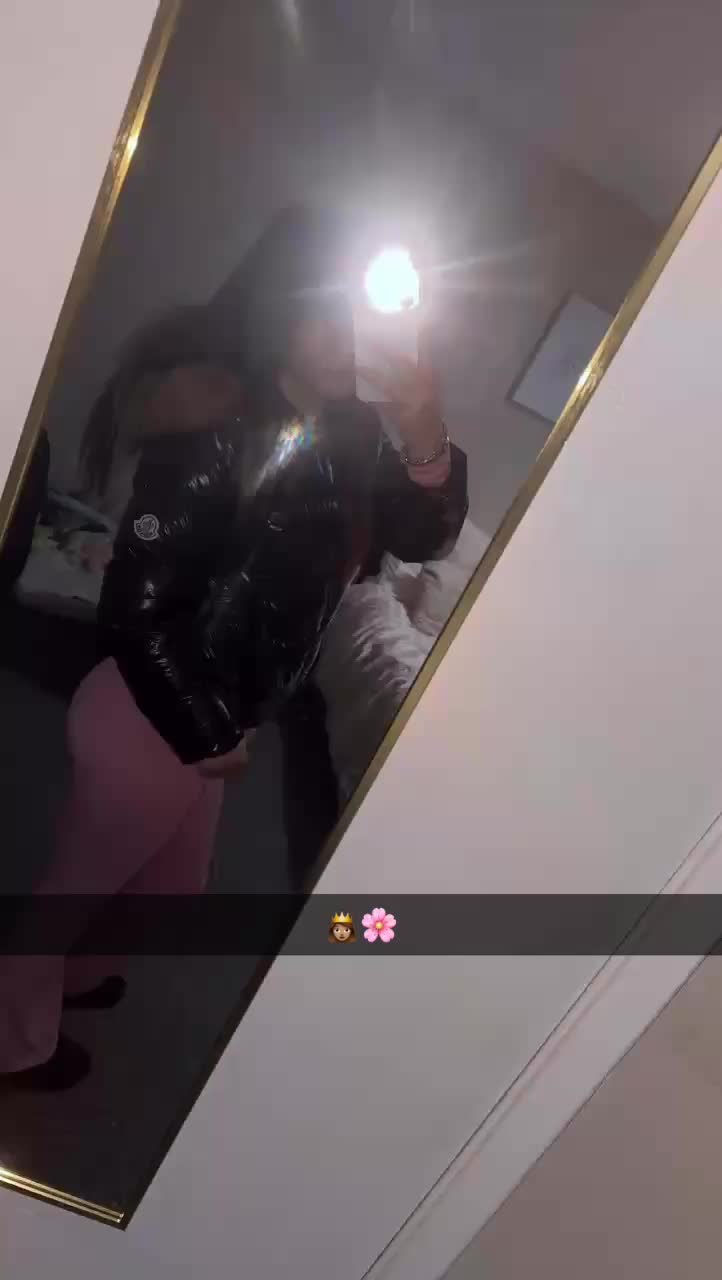 @𝐈𝐥𝐨𝐯𝐞𝐥𝐞𝐧𝐧𝐨𝐱🤍