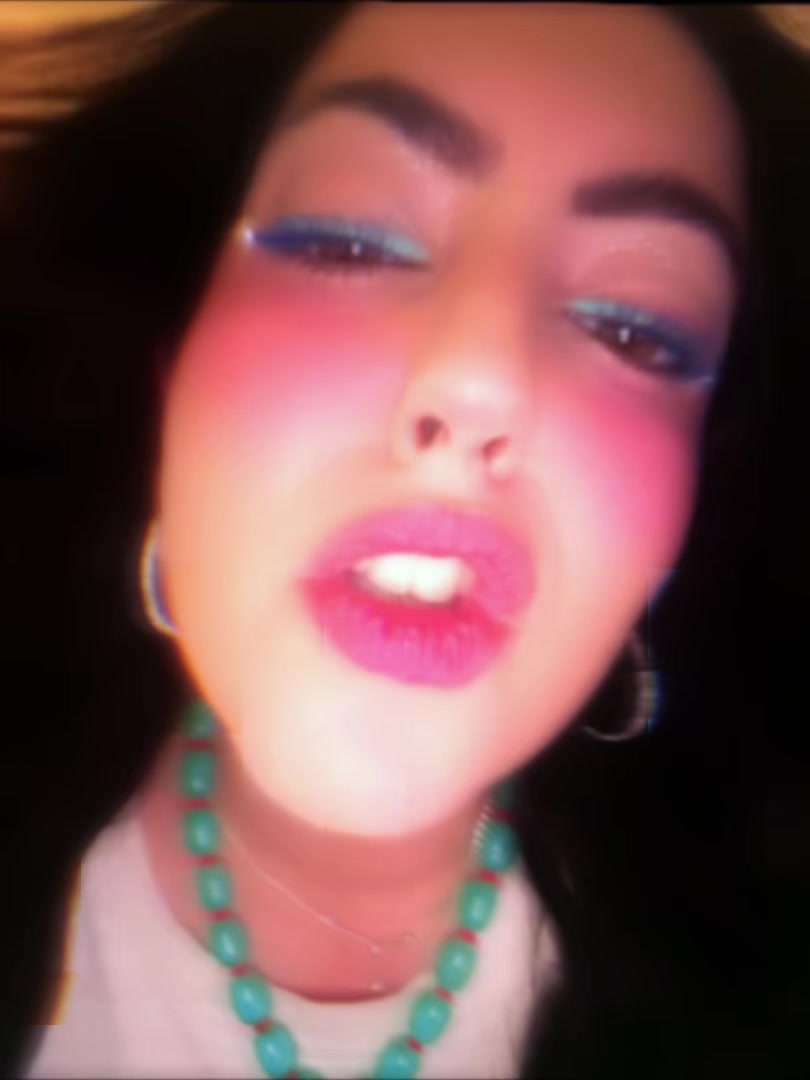 @✨🦋Warholka🦋✨