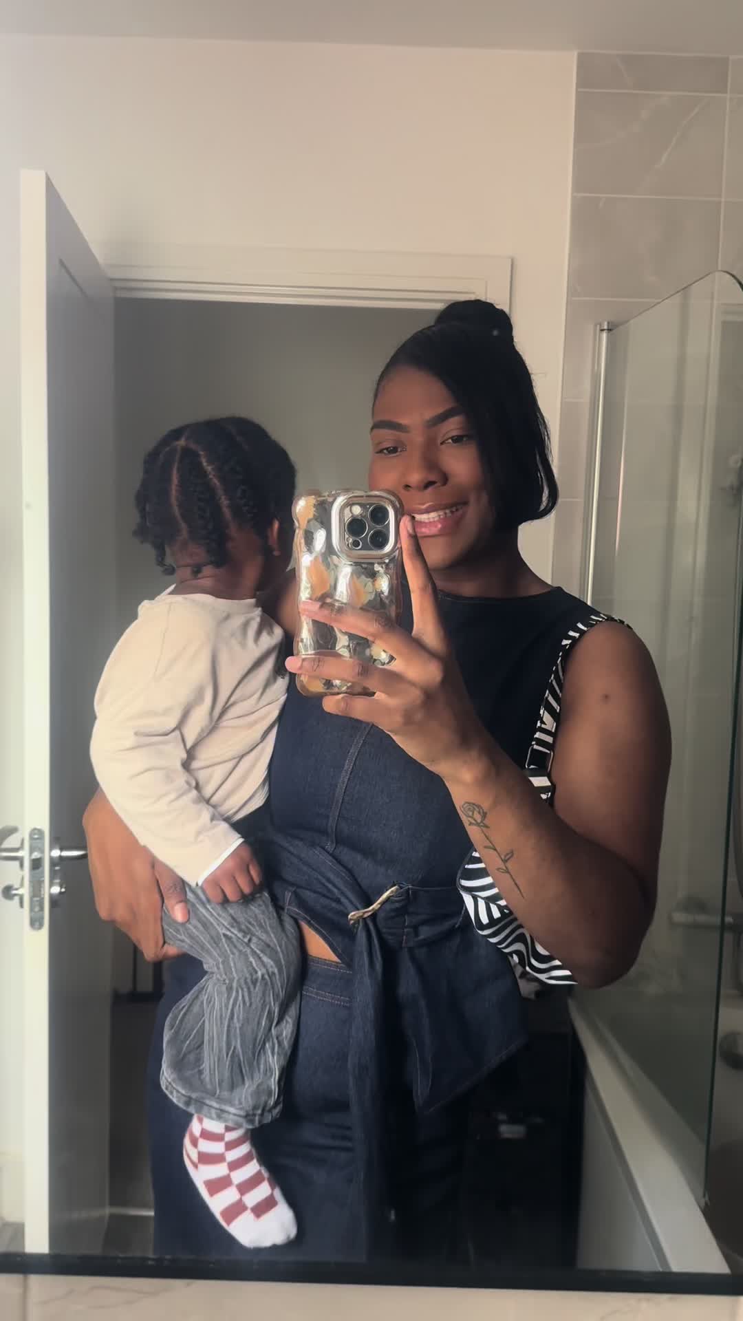 @Nicole | Motherhood & Life 🦋