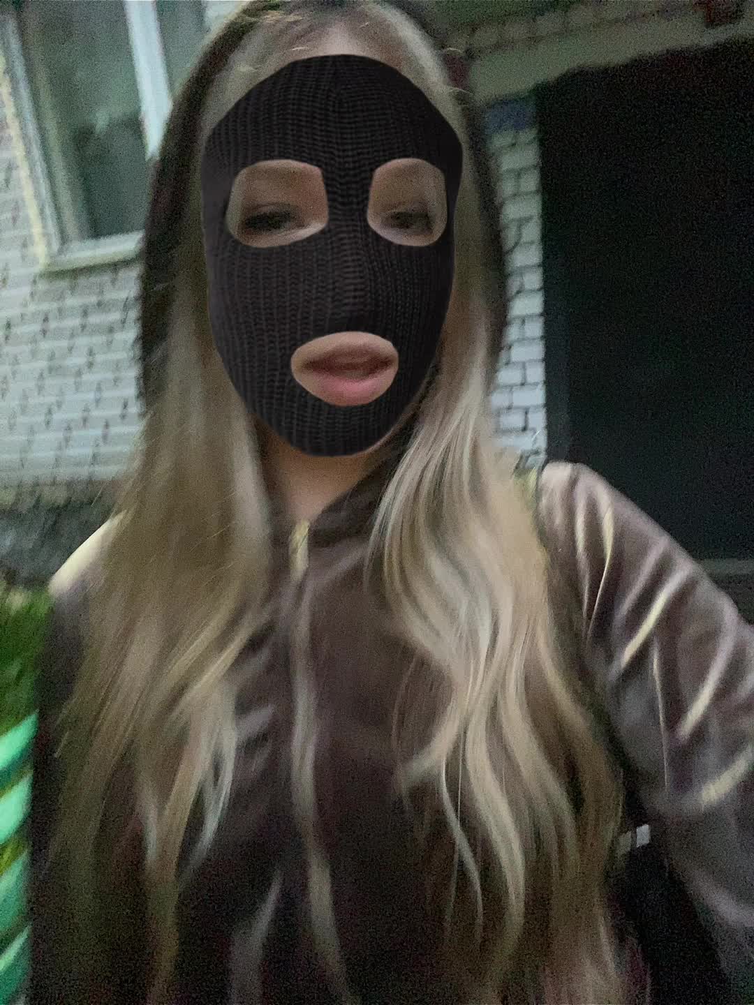 @julii.ssqww 🐈⬛
