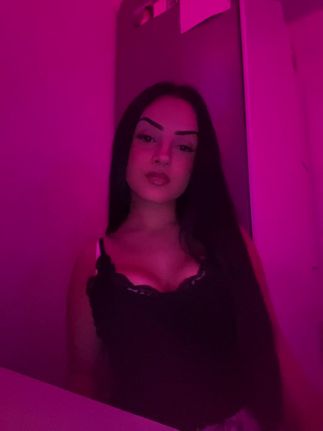 @núria