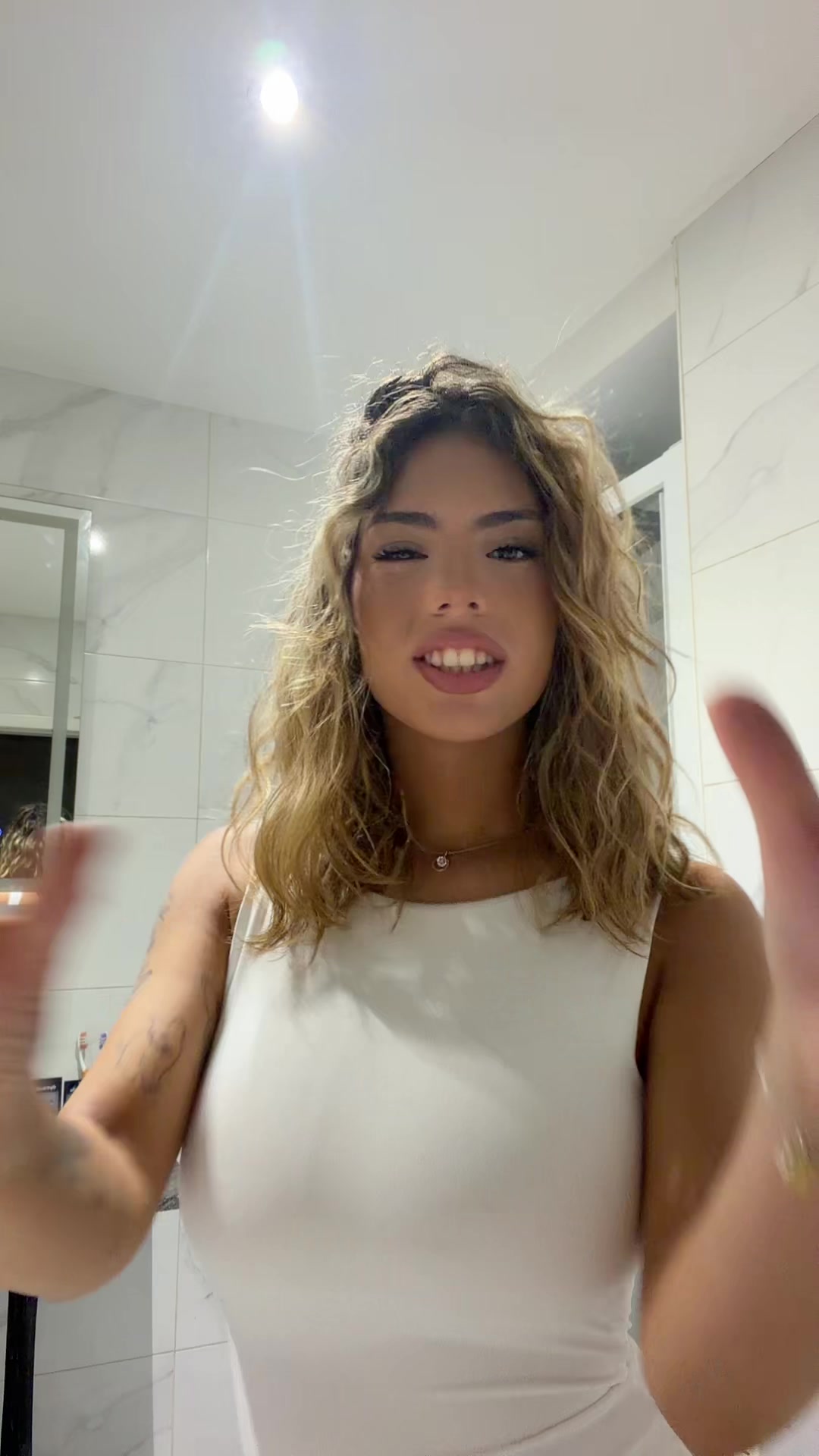 @lauraalguaciiil