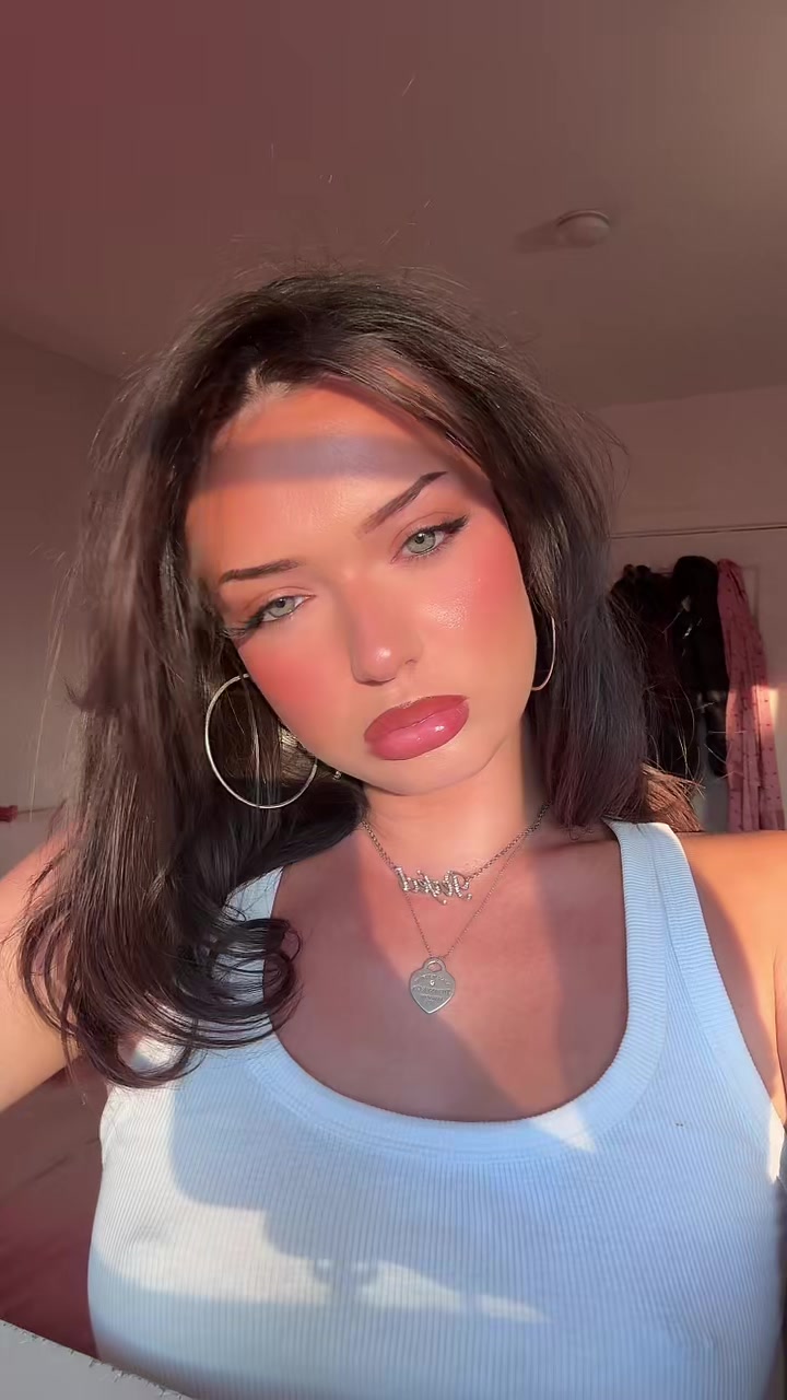 @Sophia🩰✨