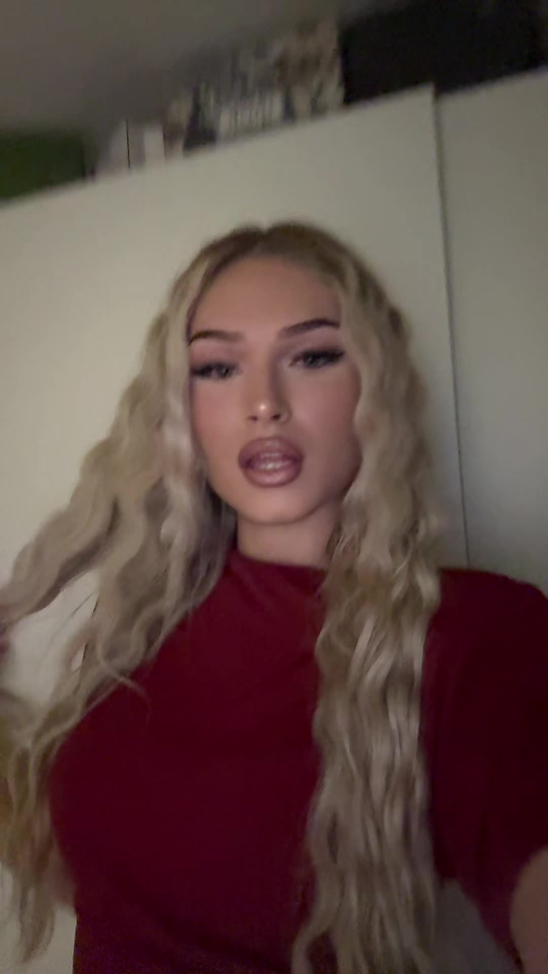 @elenaskrobic_
