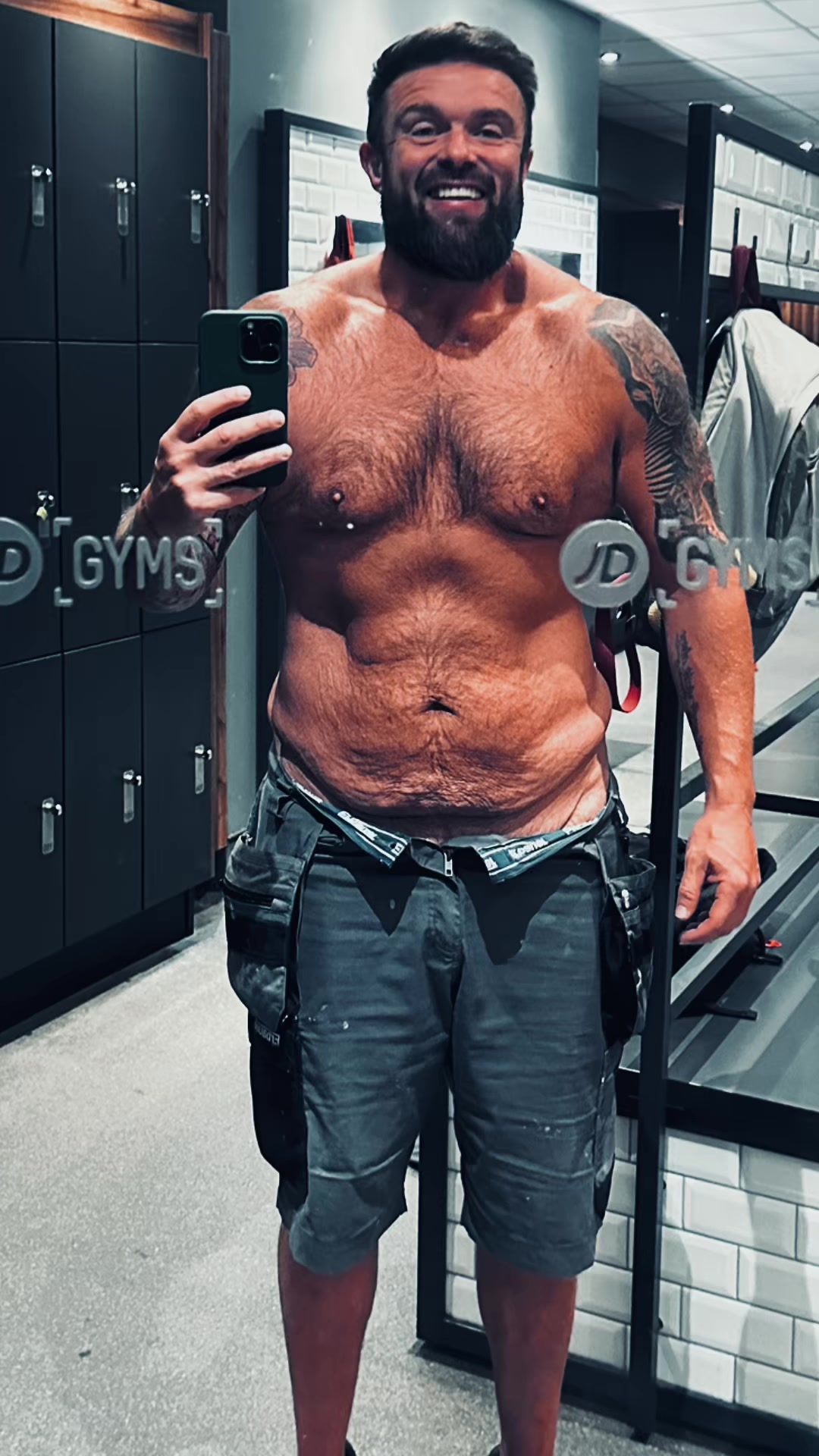 @bighandsomeunit