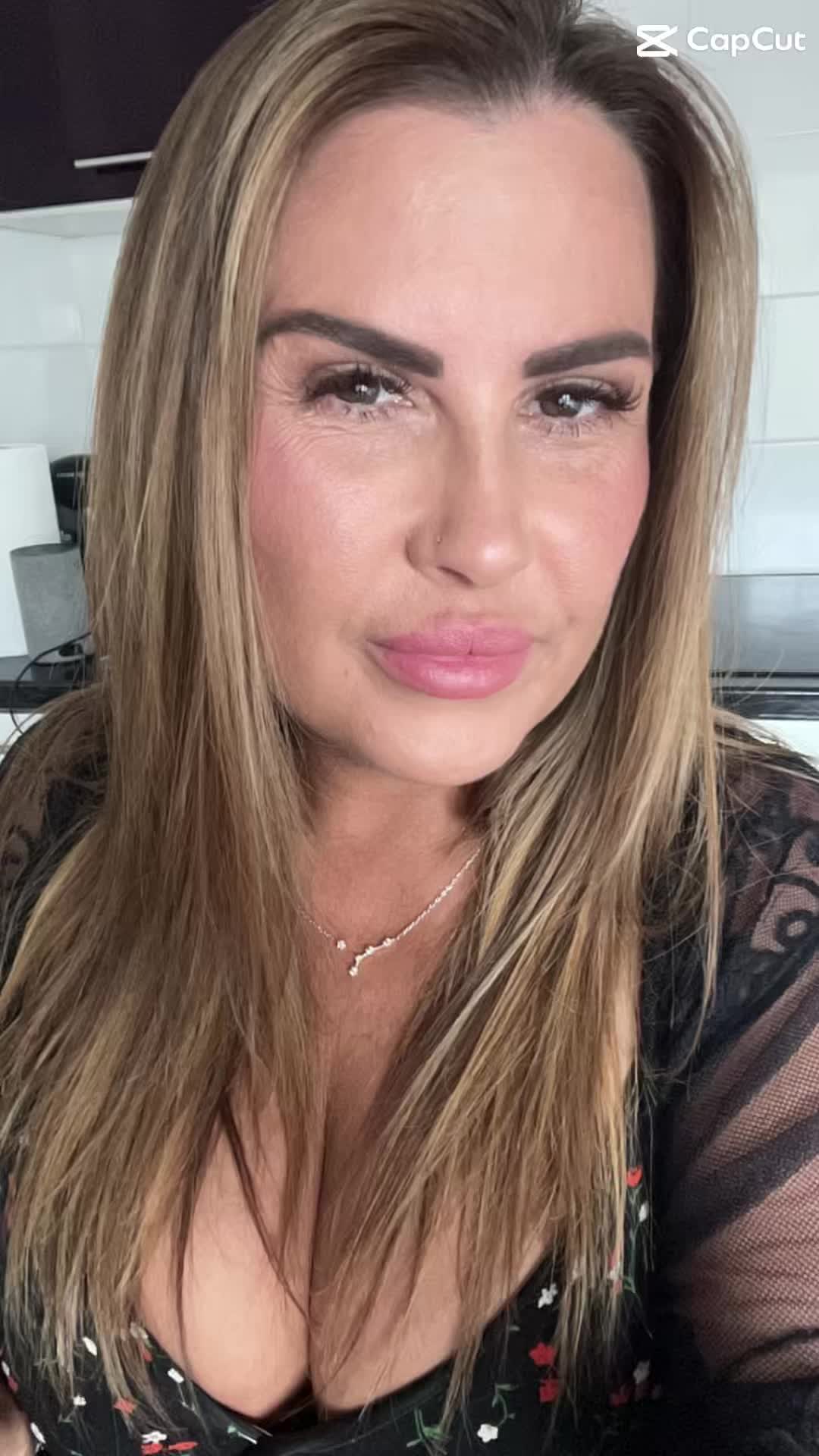 @Toni
