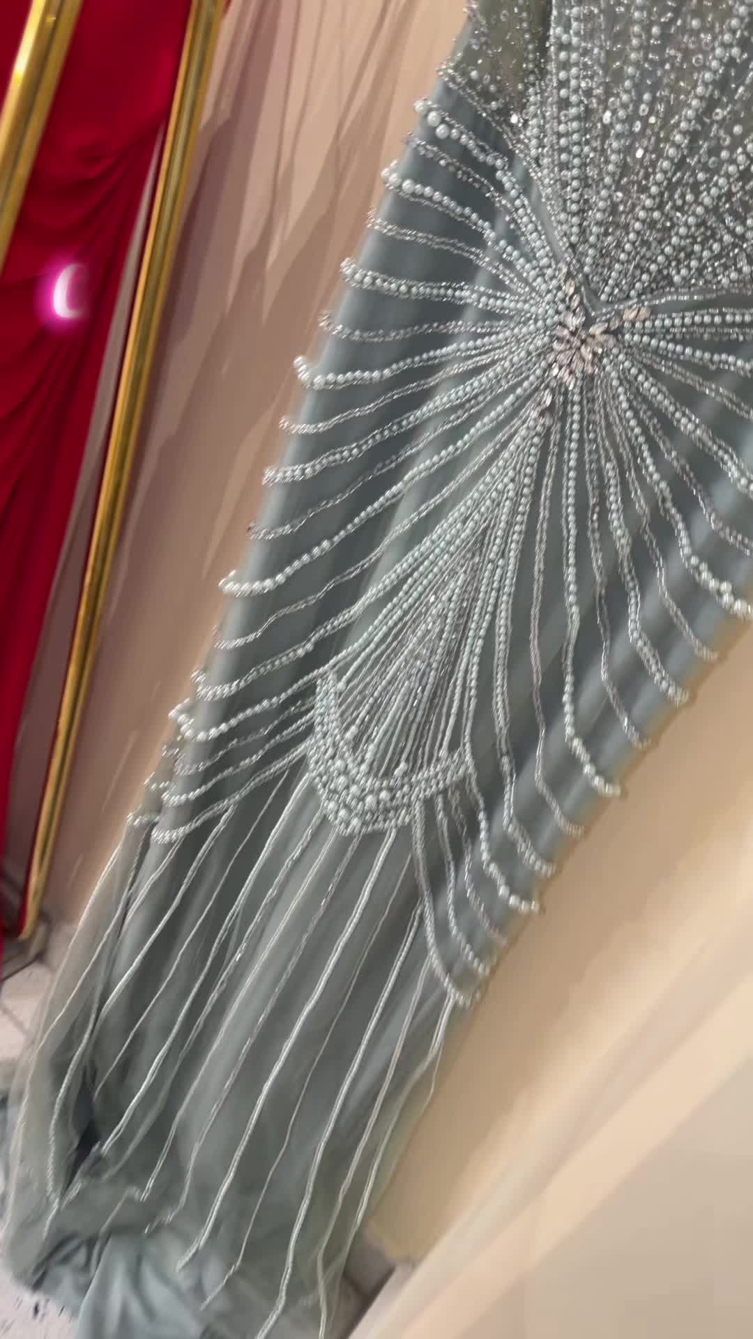@MillionDress.hu