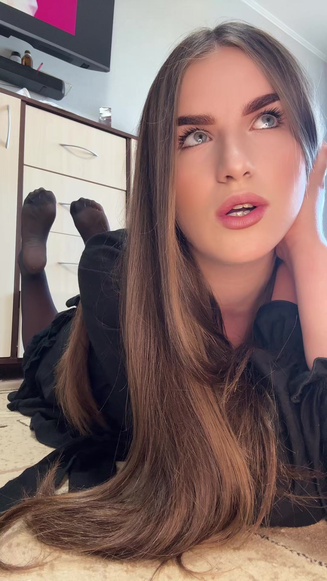 @𝒱𝐼𝒪𝐿𝐿𝐿𝒜