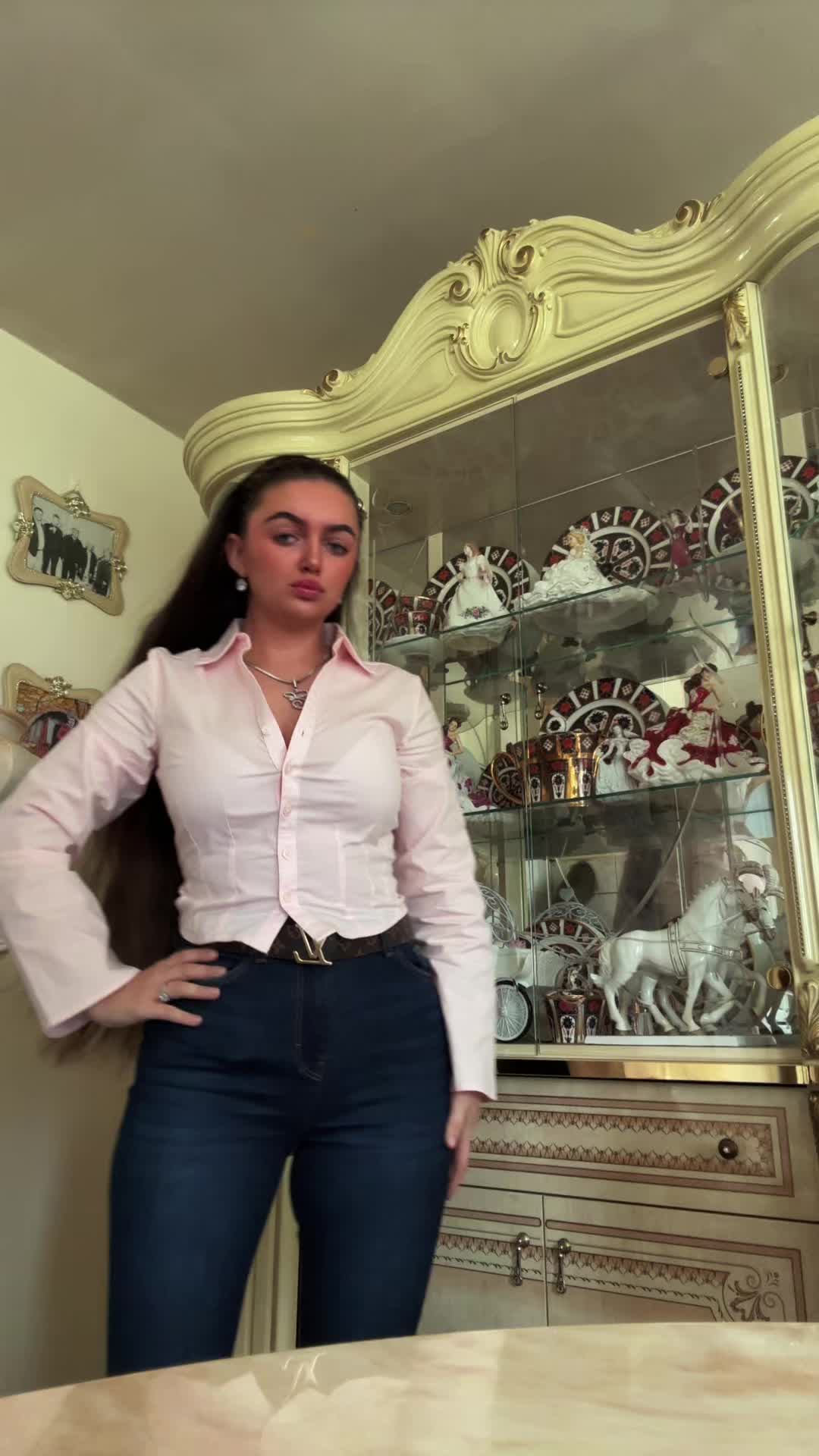 @𝓔𝓲𝓵𝓮𝓮𝓷 𝓬𝓪𝓼𝓮𝔂 👸🏽❤️