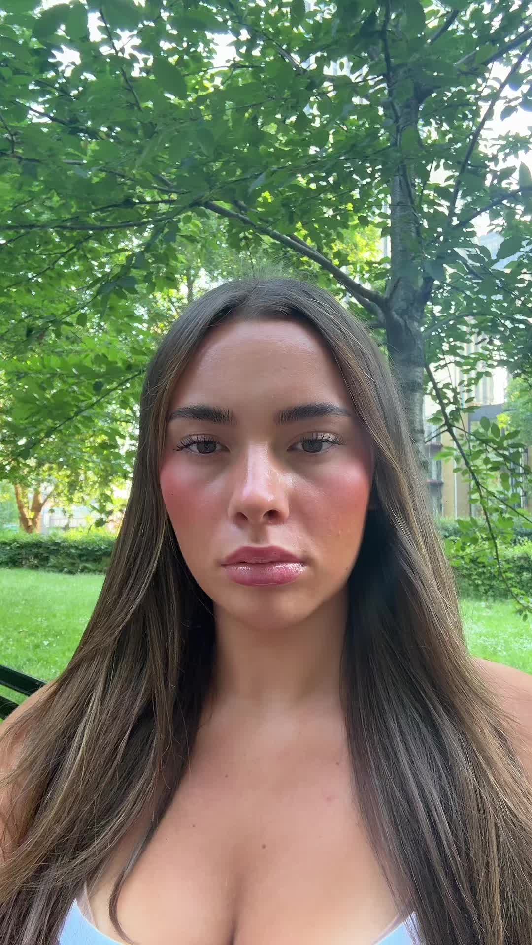 @NICOLE