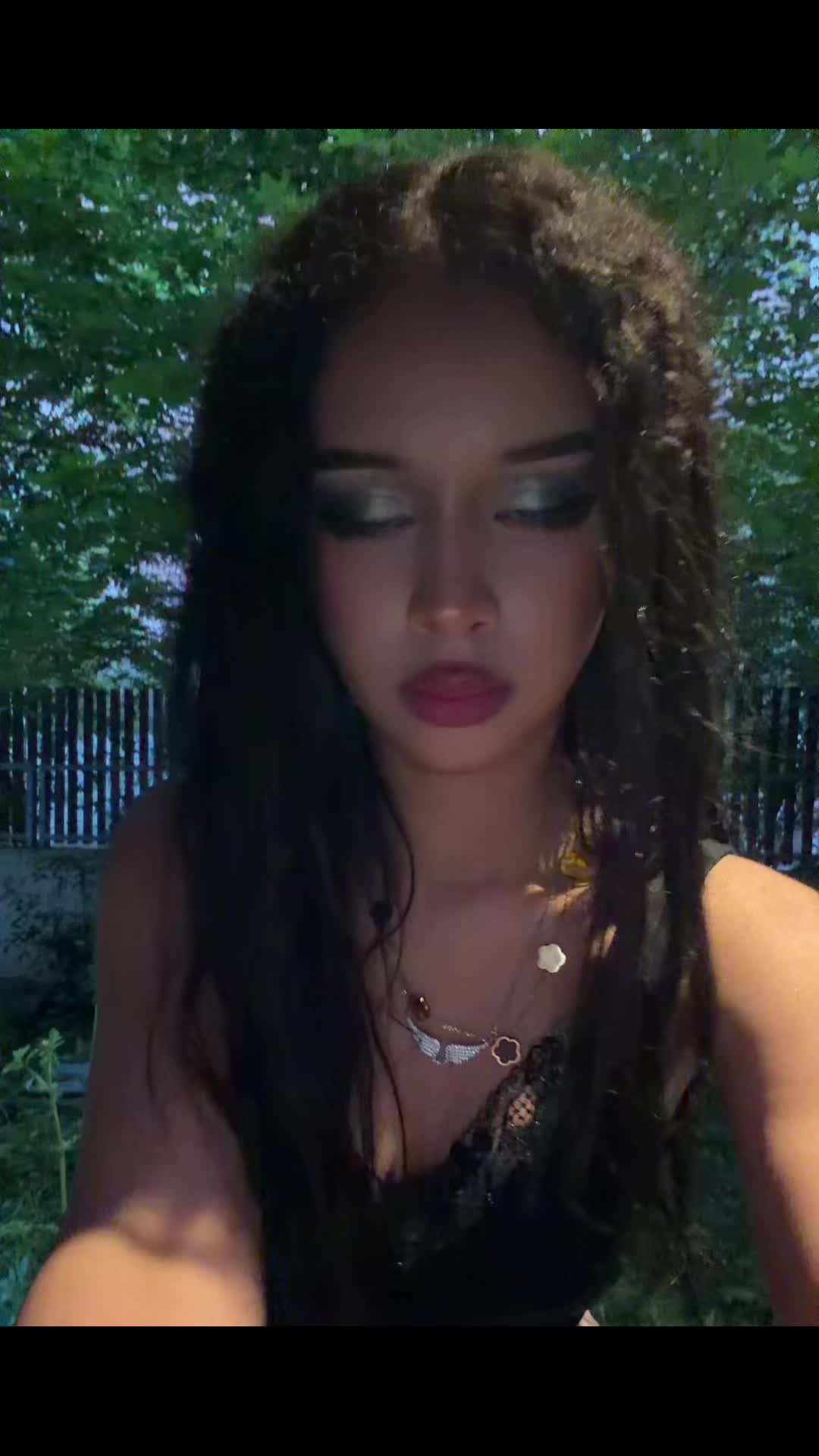 @holy_mavish