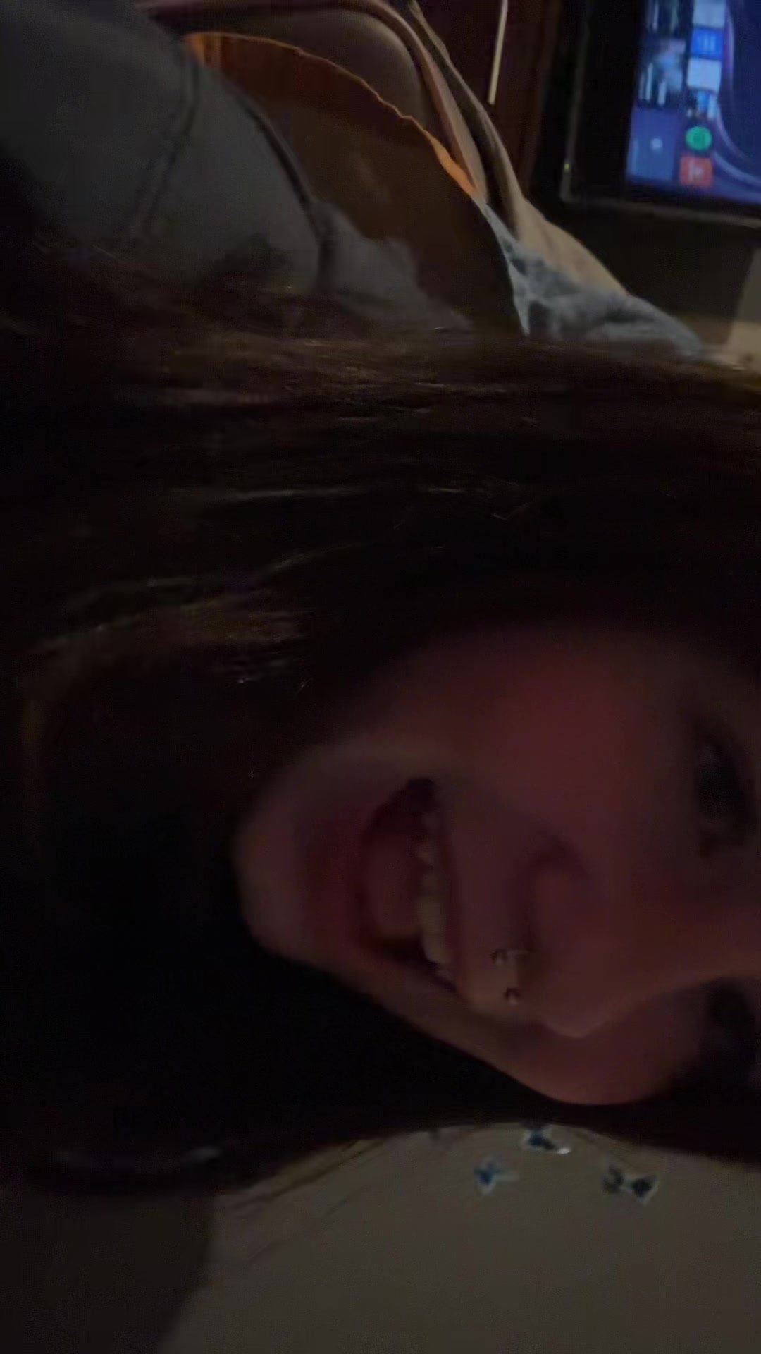 @ELLIEBELLYBOOSPAMMMM