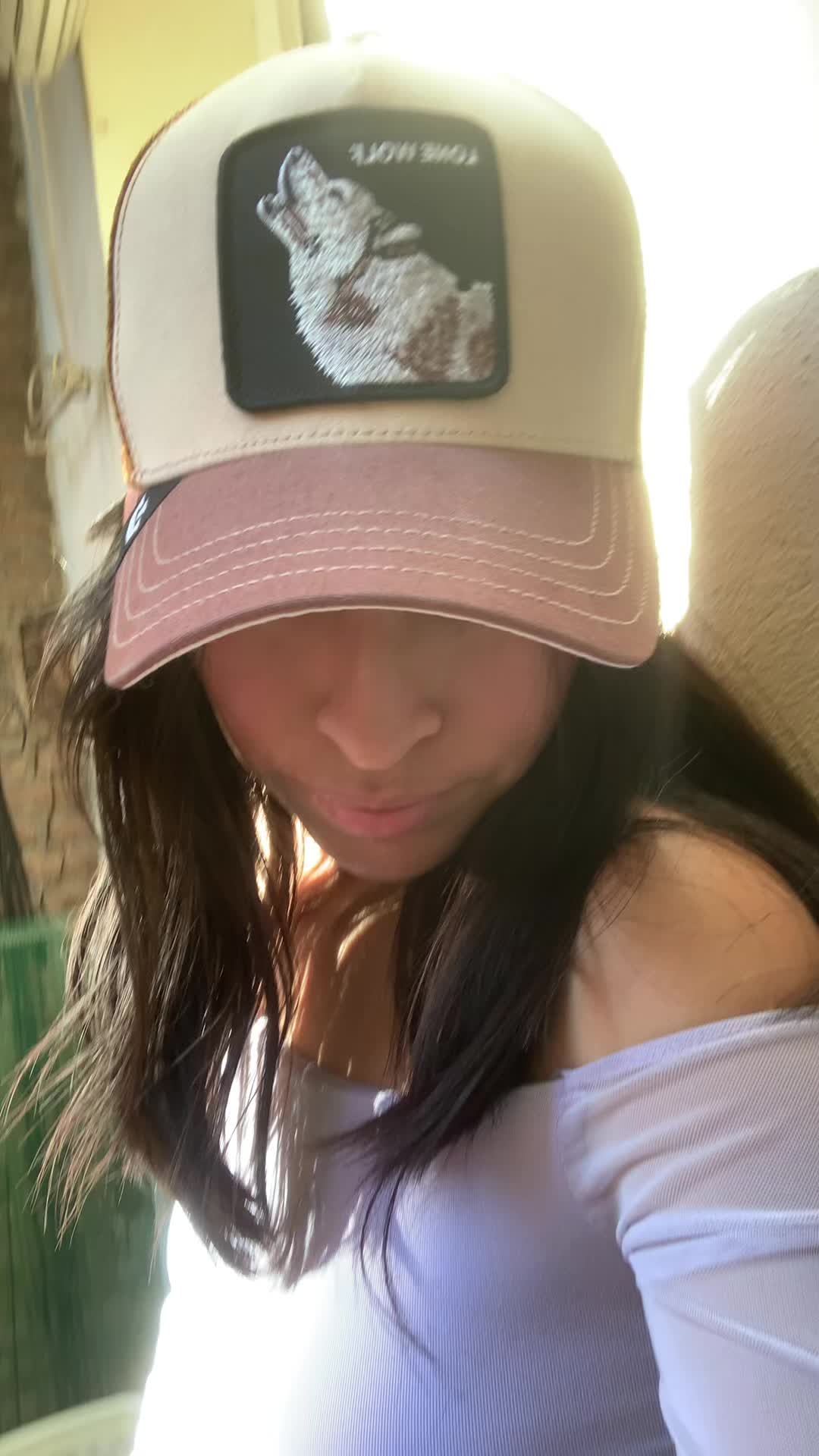 @heydi_angella