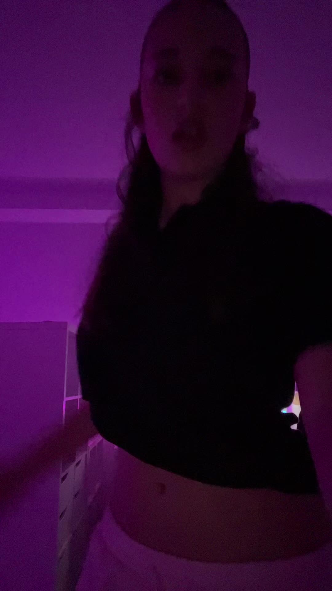 @..