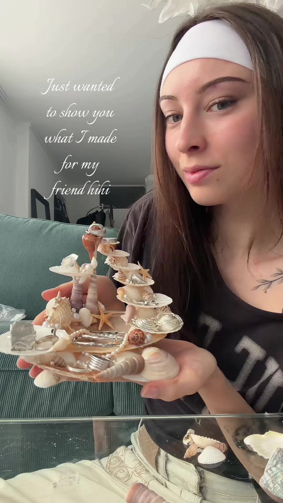 @niki༺☆༻
