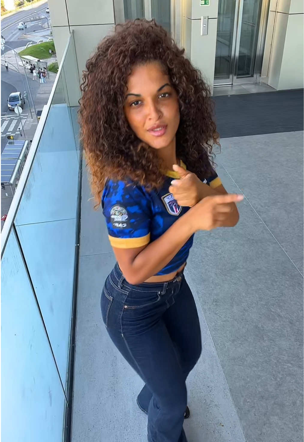 @VANESSA🇨🇻