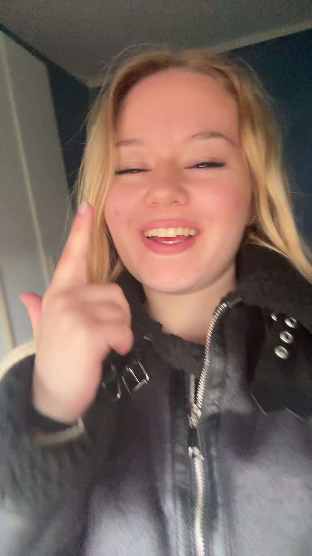 @jessica