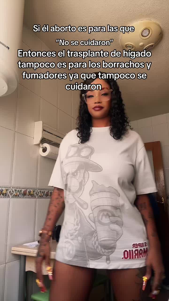 @lacubanita117
