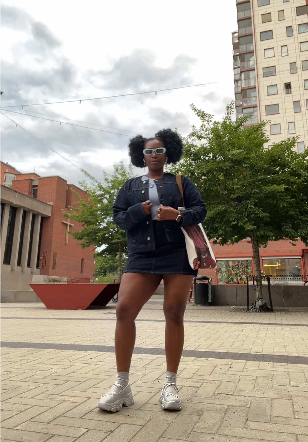 @Pweetiewura ⚢