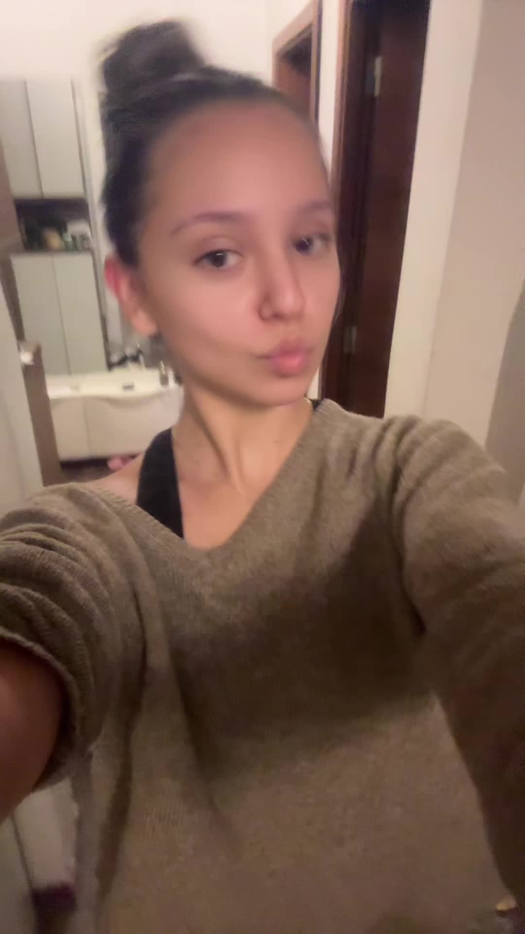 @izabela