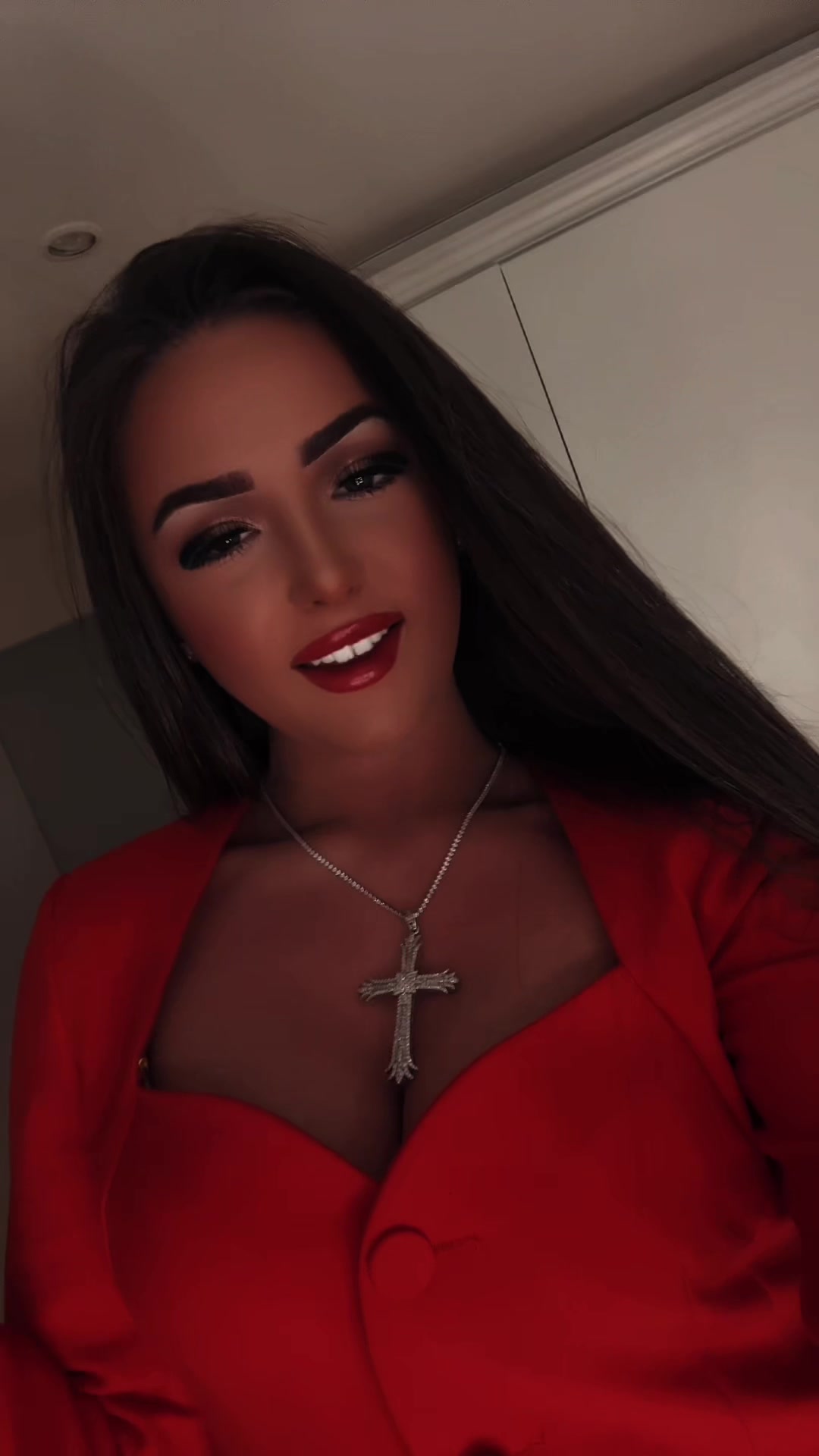 @👸🏽