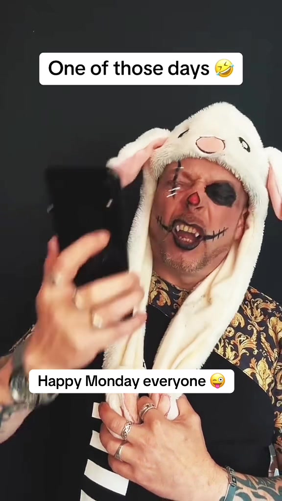 @chrissduets/cosplay💙