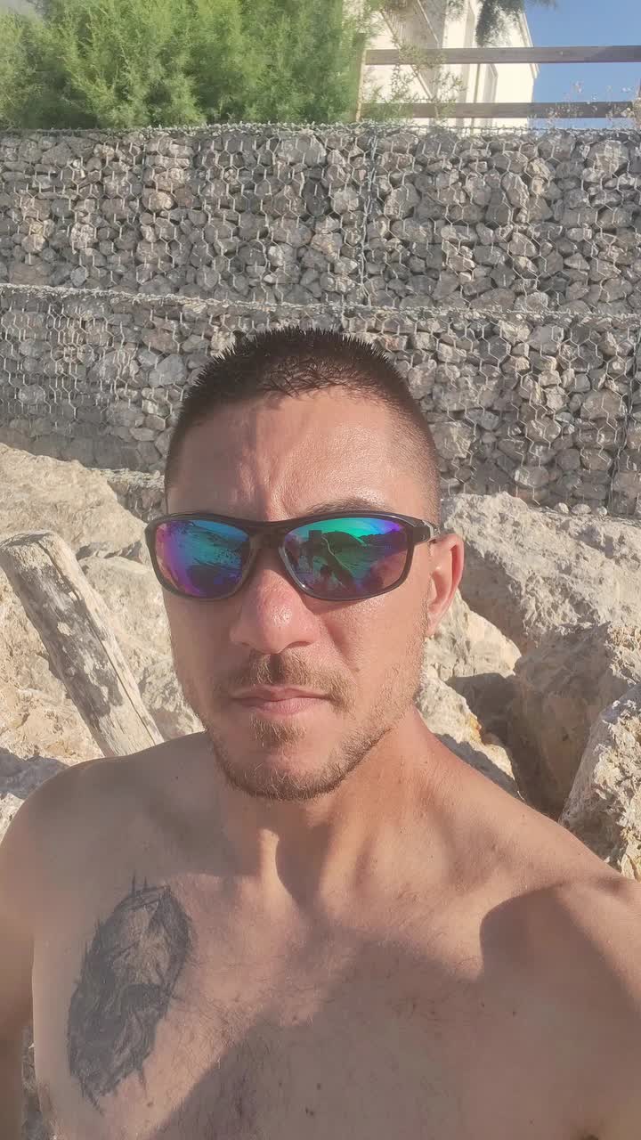 @Simone 89