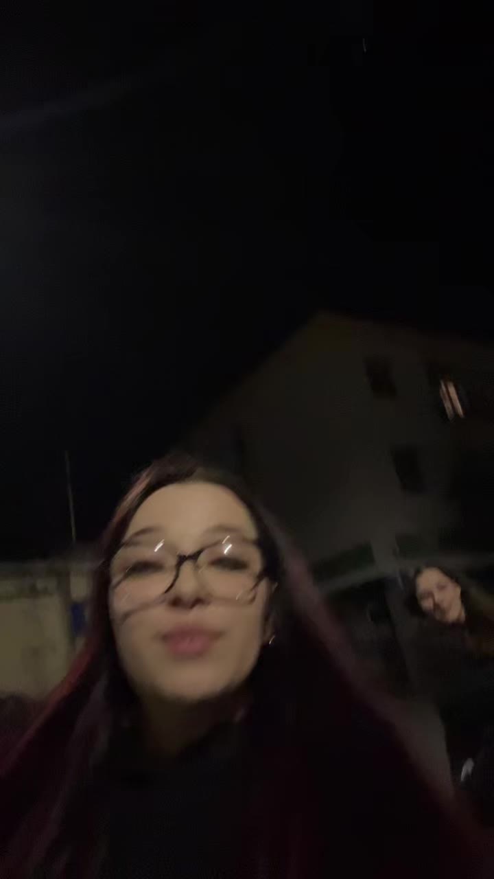 @Nena 💜