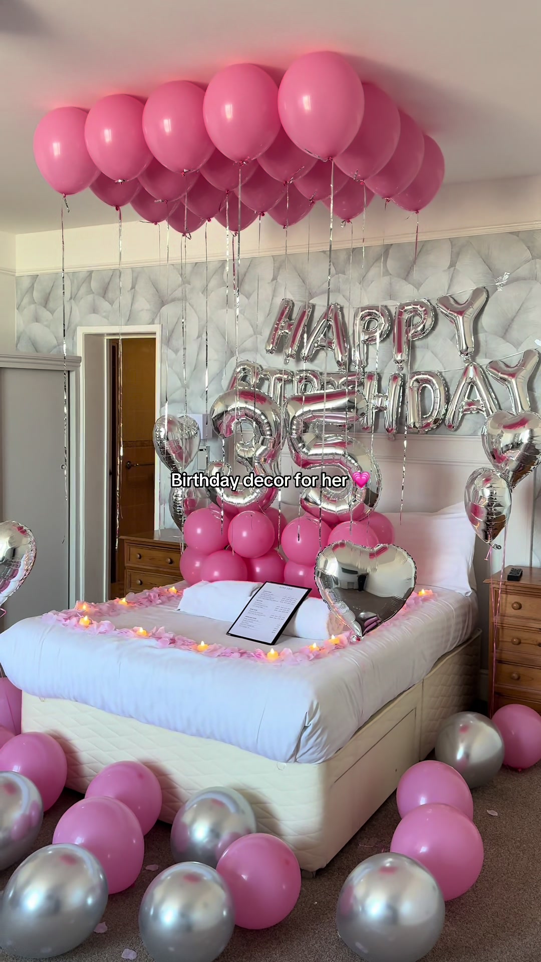 @littleballoonscompany ♛