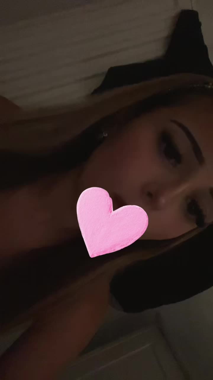 @Anya xx 🪽