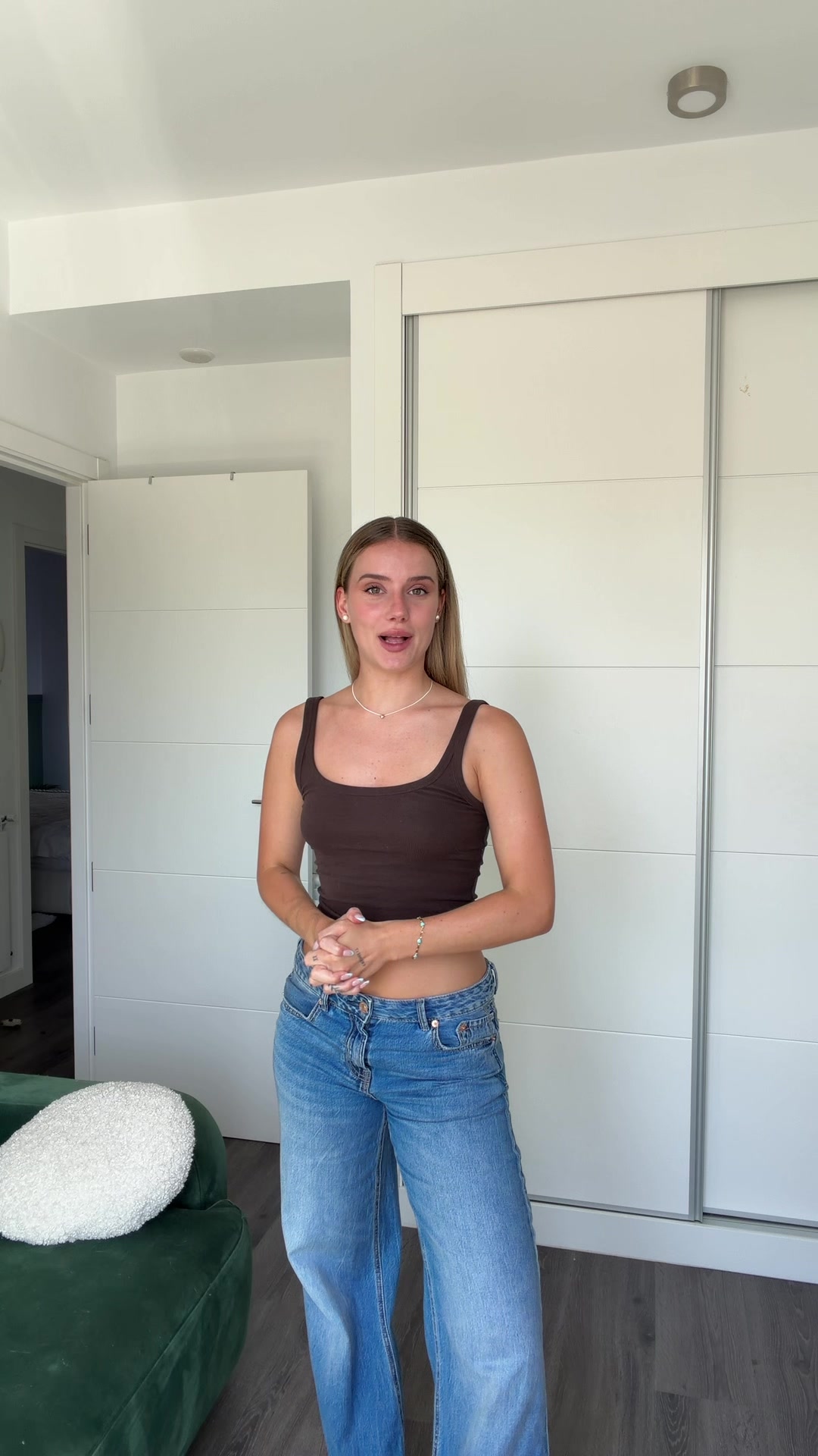 @LIA SIKORA